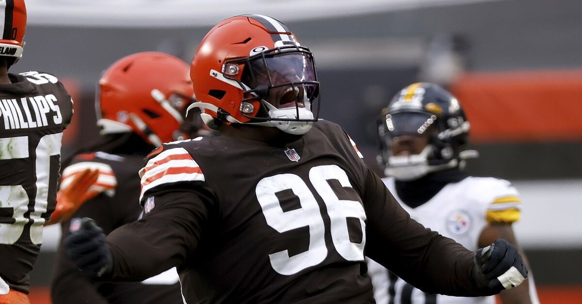 Cleveland Browns DT Vincent Taylor